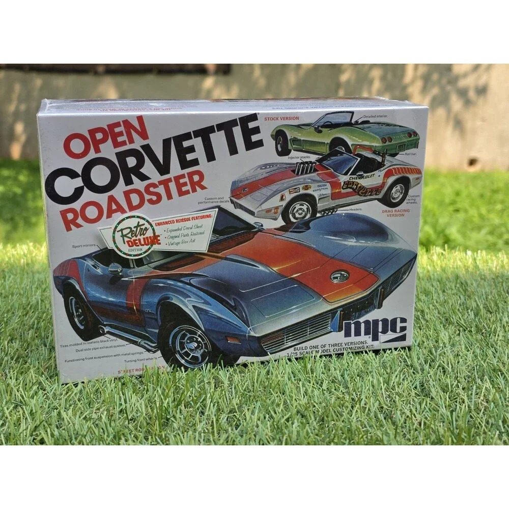 MPC Open Corvette Roadster 1/25 Scale Retro Deluxe Model Kit 3-in-1 New Sealed*